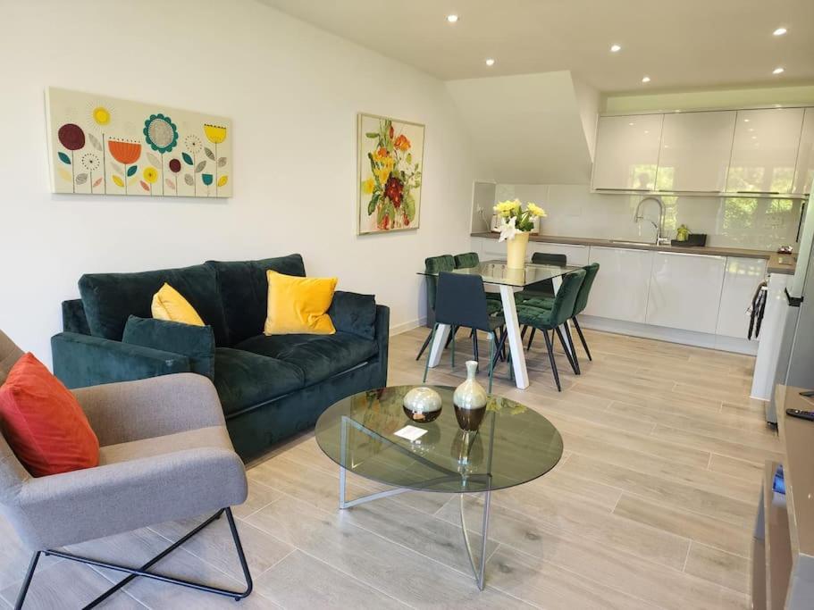 Paradigm Court, Modern 3-Bedroom Flat 1, Oxford Exterior photo