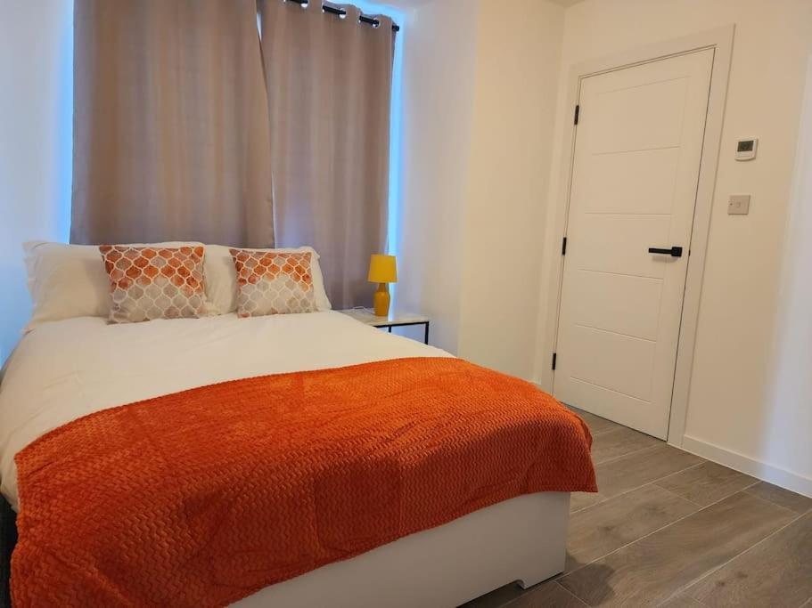 Paradigm Court, Modern 3-Bedroom Flat 1, Oxford Exterior photo